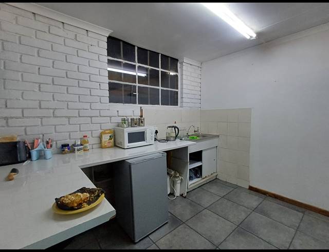 256M² BUILDING FOR SALE IN BRAKPAN CENTRAL